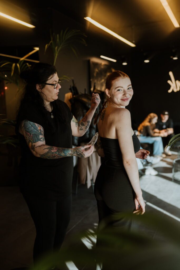 tatuaż Kraków, studio tatuażu Kraków, cena tatuażu, pierwszy tatuaż, tatuażna przedramieniu, tatuaż bransoletka, pomysły na tatua